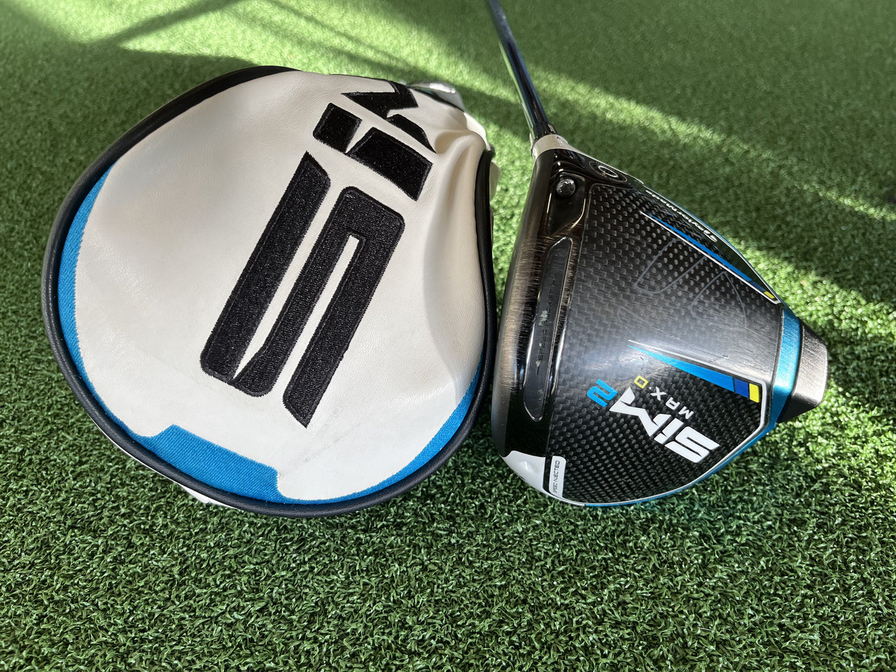 2021 TaylorMade Sim 2 Max D 9° Driver With Headcover