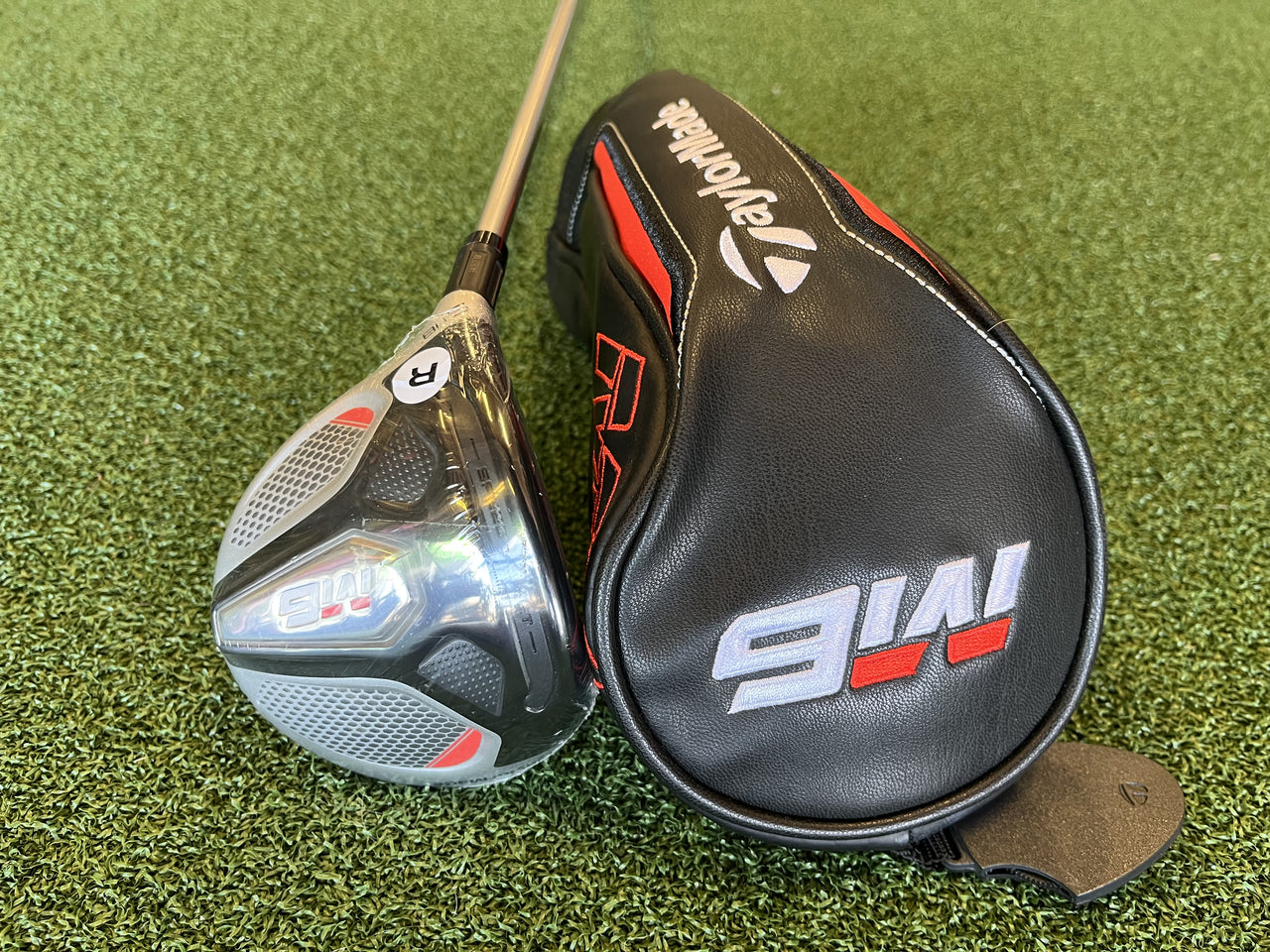 *New* 2019 Taylormade M6 18° Left Handed 5 Wood With Headcover
