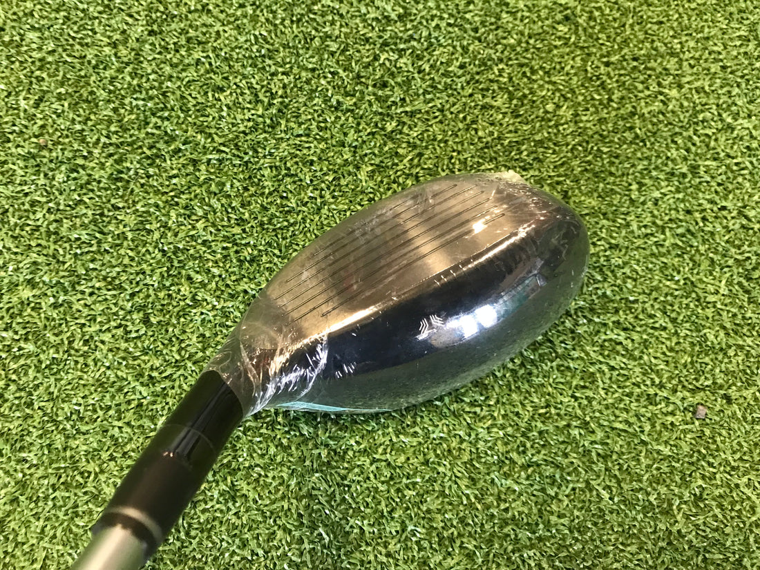 Wilson Ladies D9 28.5° 6 Hybrid With Headcover