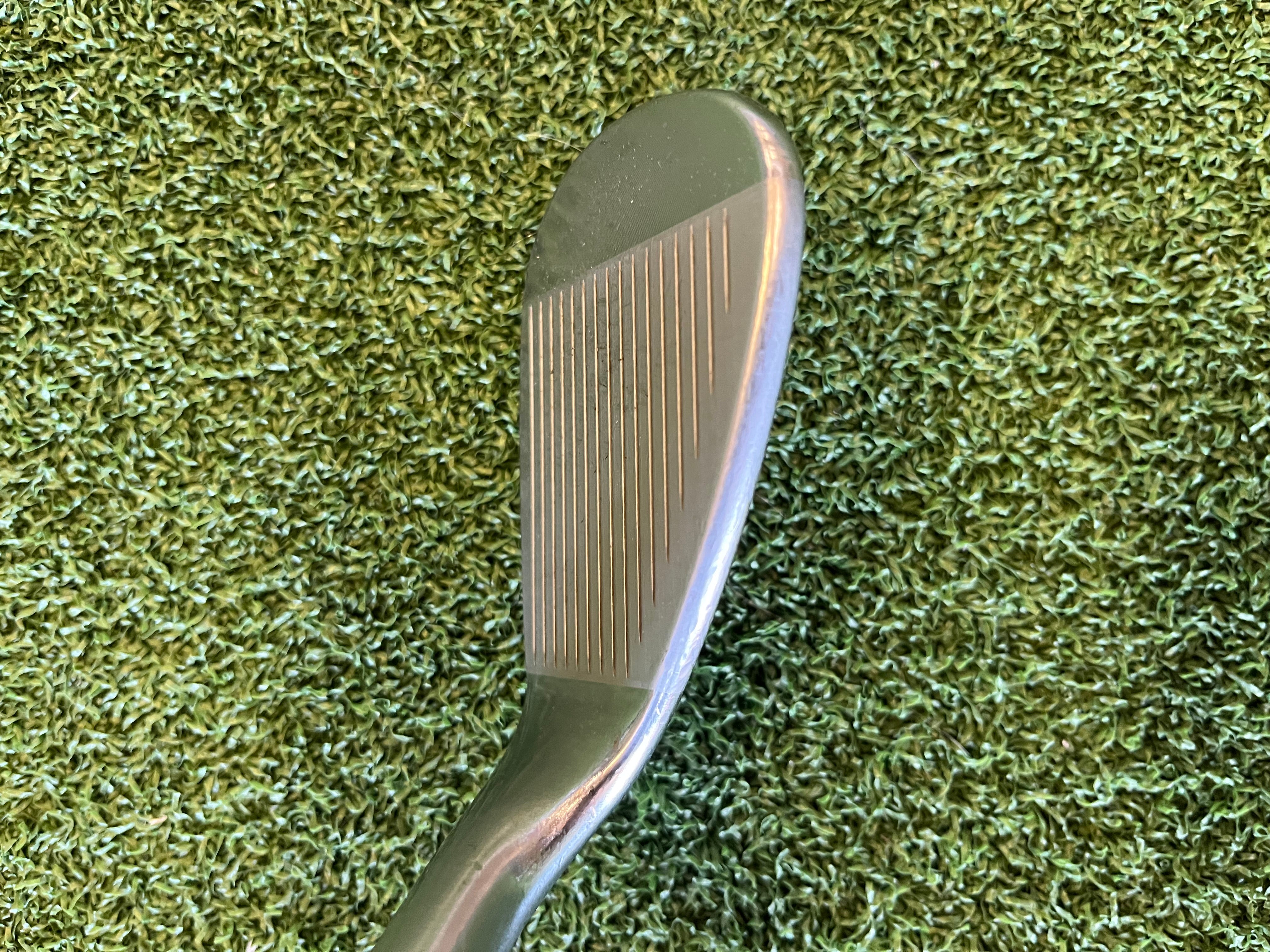 Titleist Vokey Design SM8 48° wedge | Exceptional spin, distance