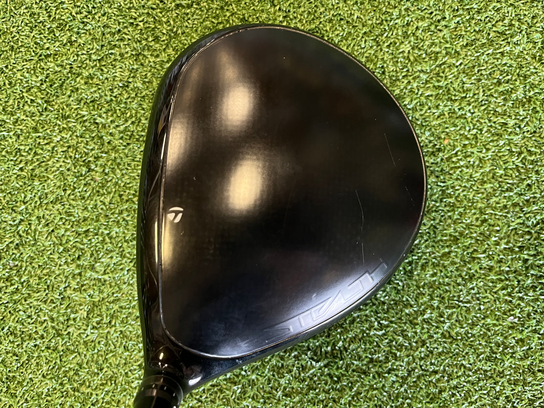2022 TaylorMade Stealth Plus 10.5° Driver With Headcover
