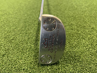 2011 Scotty Cameron Select Fastback 33" Putter
