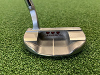 2011 Scotty Cameron Select Fastback 33" Putter