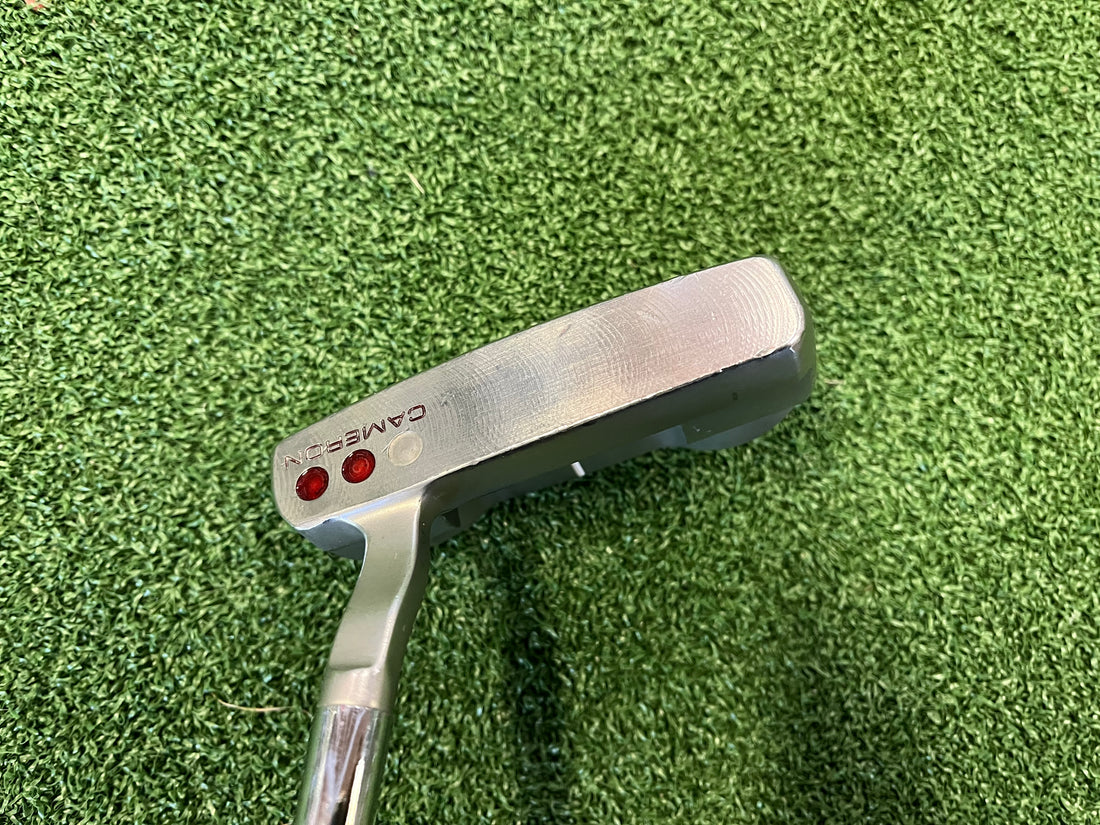 2011 Scotty Cameron Select Fastback 33" Putter