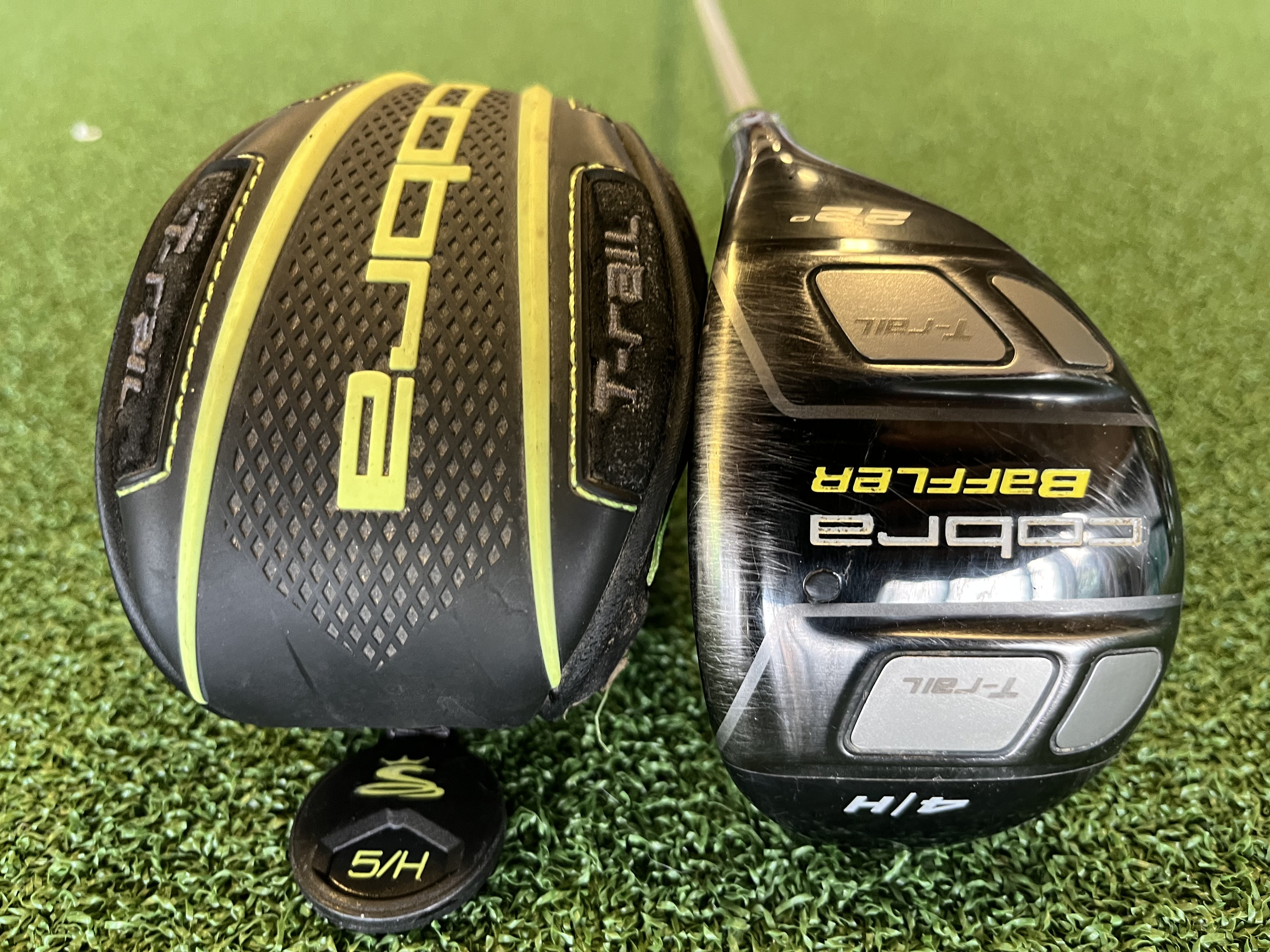 Cobra Baffler T-Rail 22° 4 Hybrid With Headcover