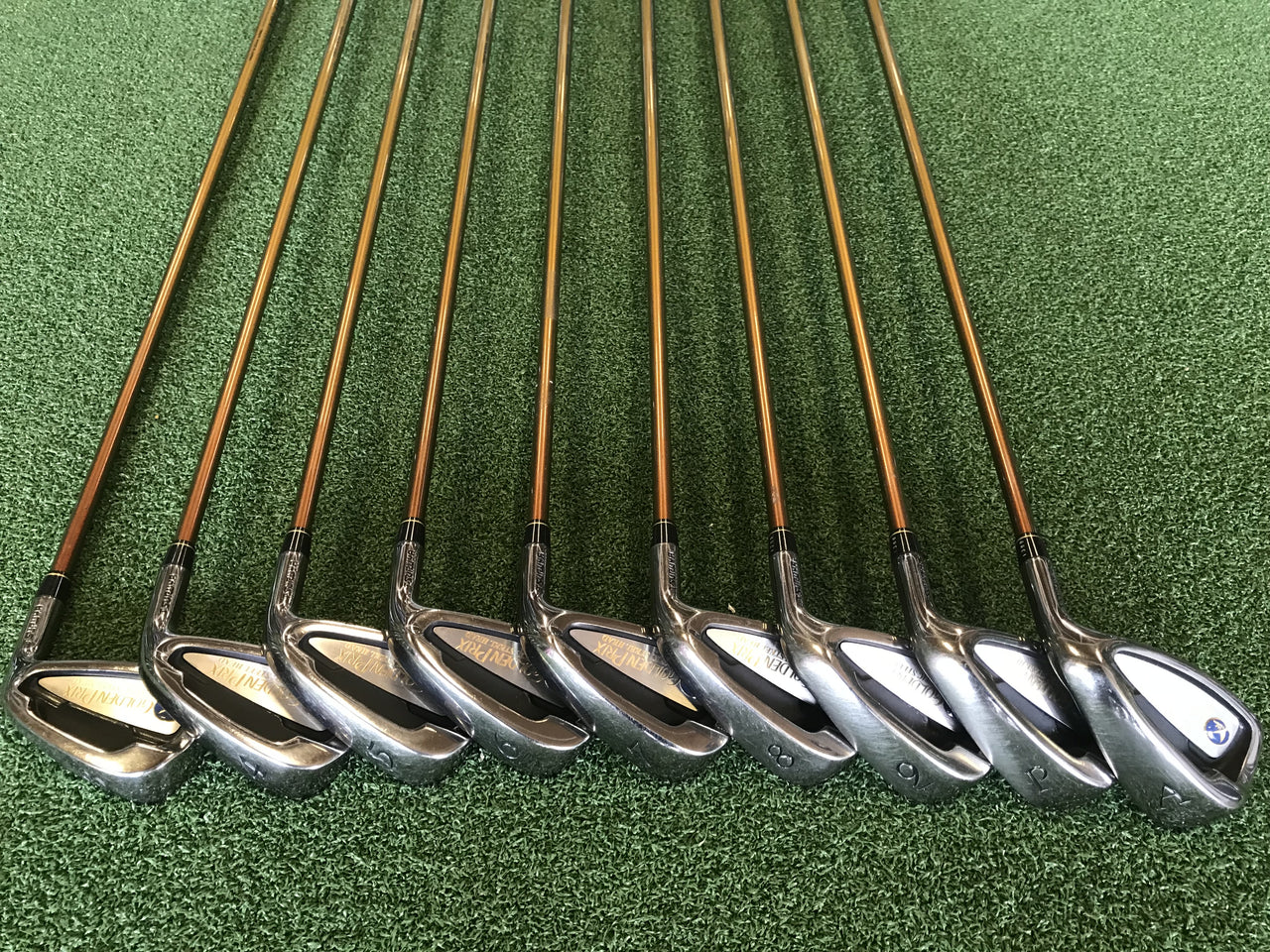 Tsuruya Prix 3-9,PW,AW Iron Set