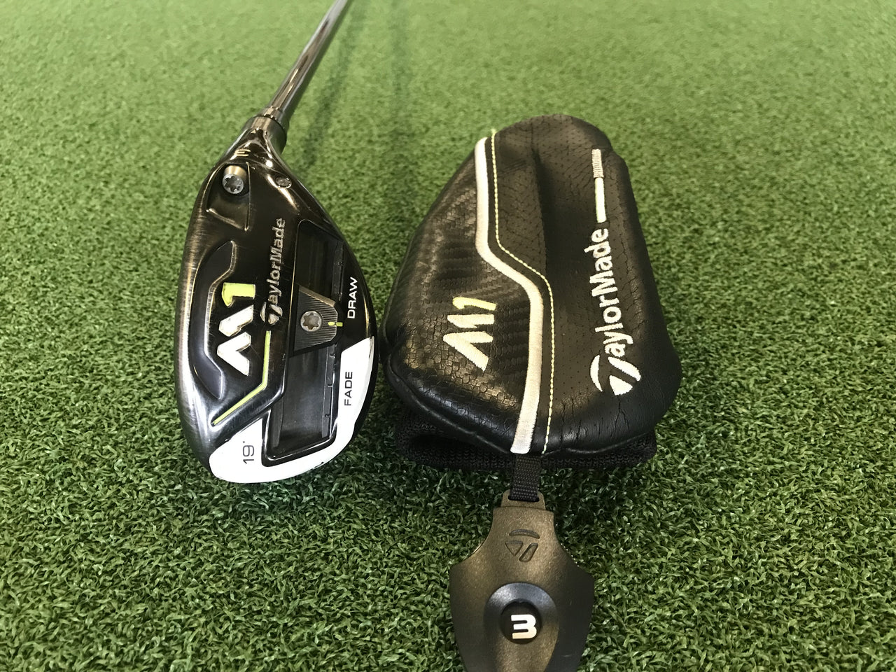 TaylorMade M1 19° 3 Hybrid With Headcover