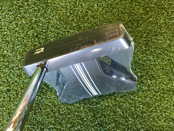 *New* Cobra 3D Agera 34"Putter With Headcover