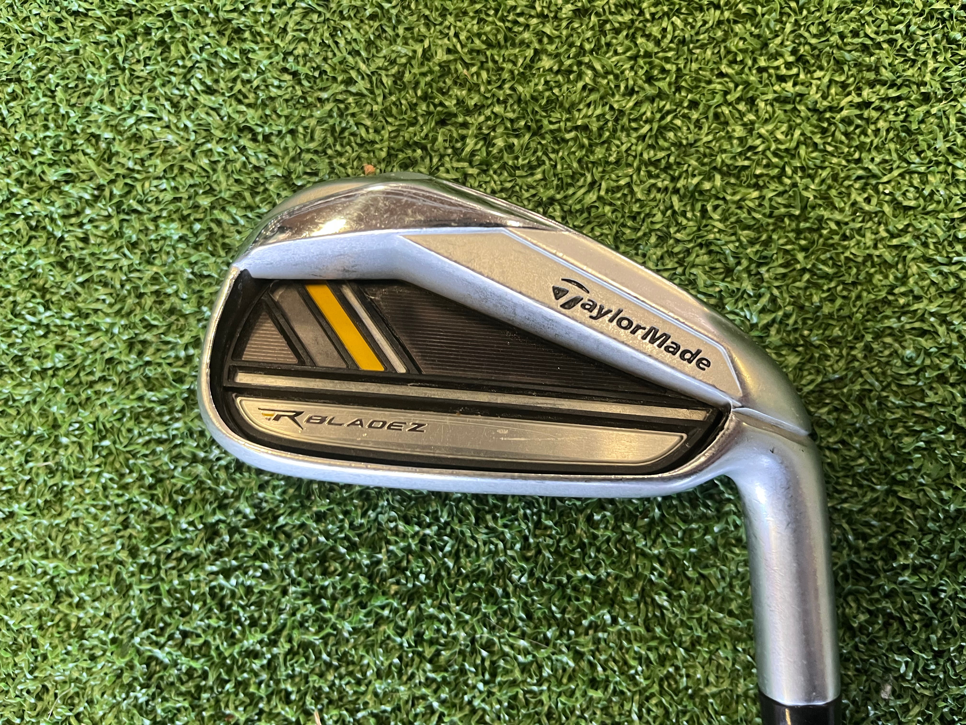 TaylorMade Rocket Bladez 5 Iron R/H Stiff Flex | Speed Pocket