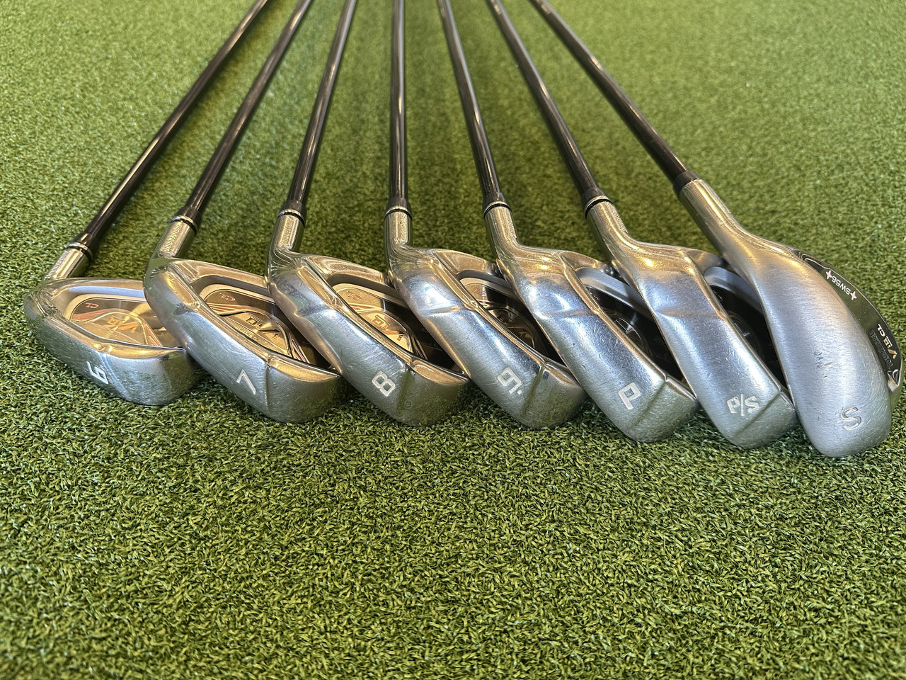 Bridgestone Tour Stage ViQ CL 6-9,&nbsp; Pw, P/S, Sw Ladies Iron Set