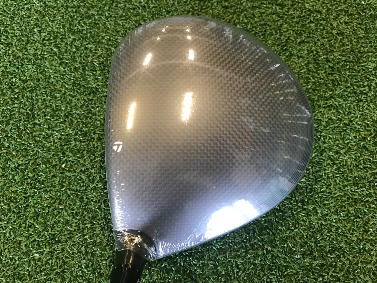 *New* 2025 TaylorMade Qi35 10.5° Driver With Headcover