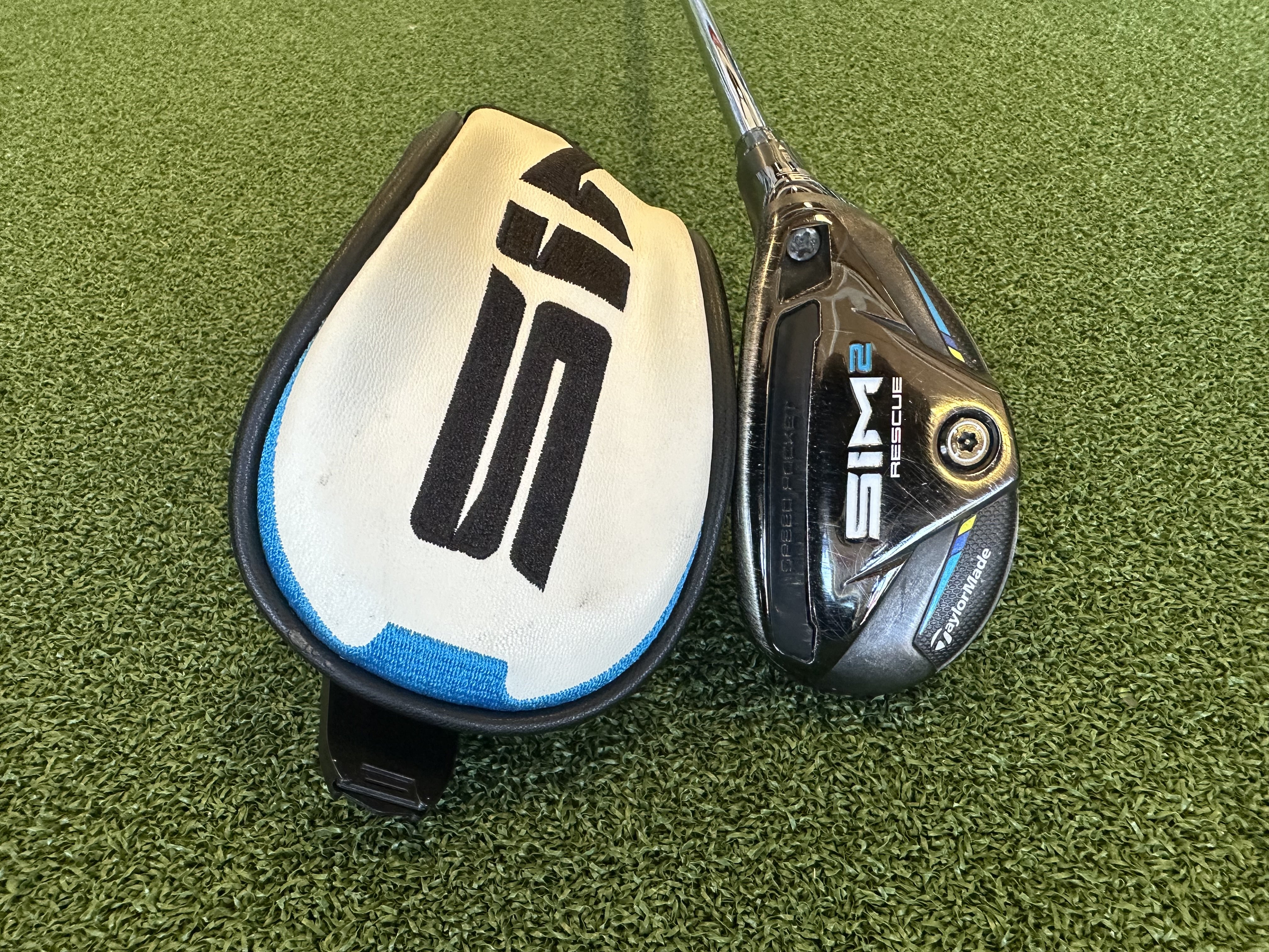 2022 TaylorMade Sim2 19.5° 3 Hybrid With Headcover