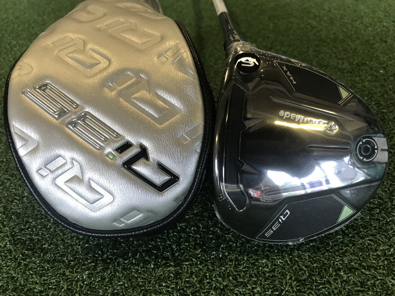 *New* 2025 TaylorMade Qi35 Max 15.5° 3 Wood With Headcover