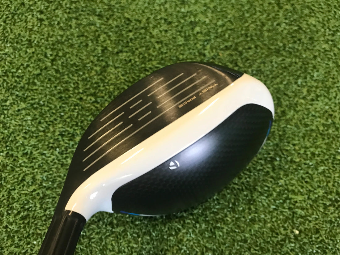 2021 TaylorMade Sim 2 Max 18° 5 Wood With Headcover Dexterity- R/H Flex- Regular Length- 42.5" Condition- 8.5 S/N- 44ET3102 Shaft- Tensei TM 50g Grip- Lamkin