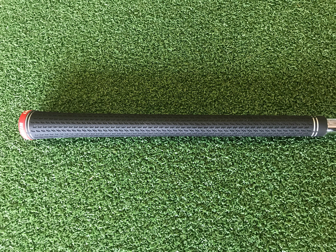 2022 TaylorMade Stealth Plus+ 19.5° 3 Hybrid With Headcover Dexterity- R/H Flex- Stiff Length- 40" Condition- 8.5 S/N- 21HT352P Shaft- N.S.Pro 950GH Grip- Lamkin