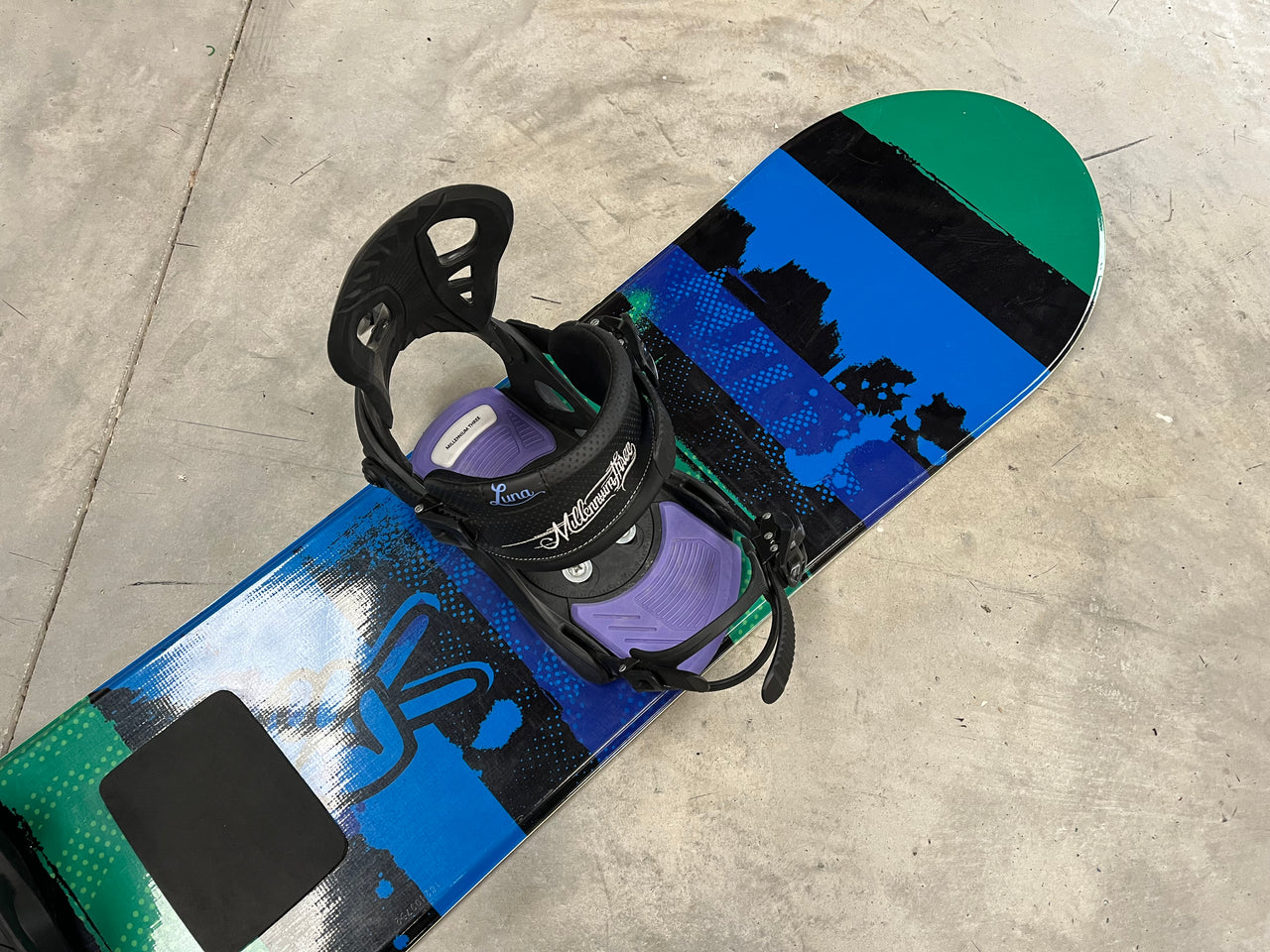Millennium Three 140cm Snowboard With M3 Bindings *Excellent Condition*