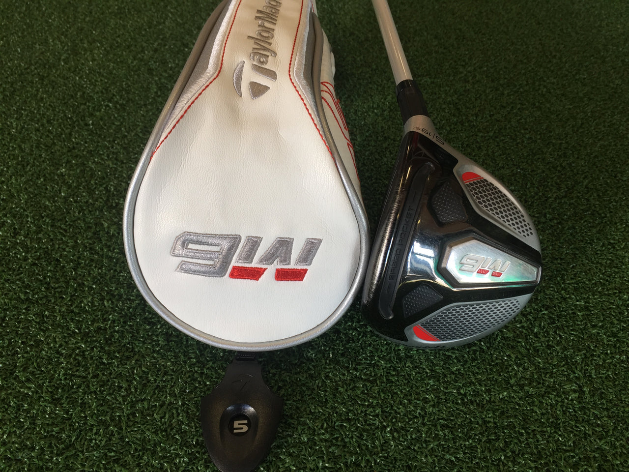 TaylorMade M6 19.5° 5 Wood With Headcover