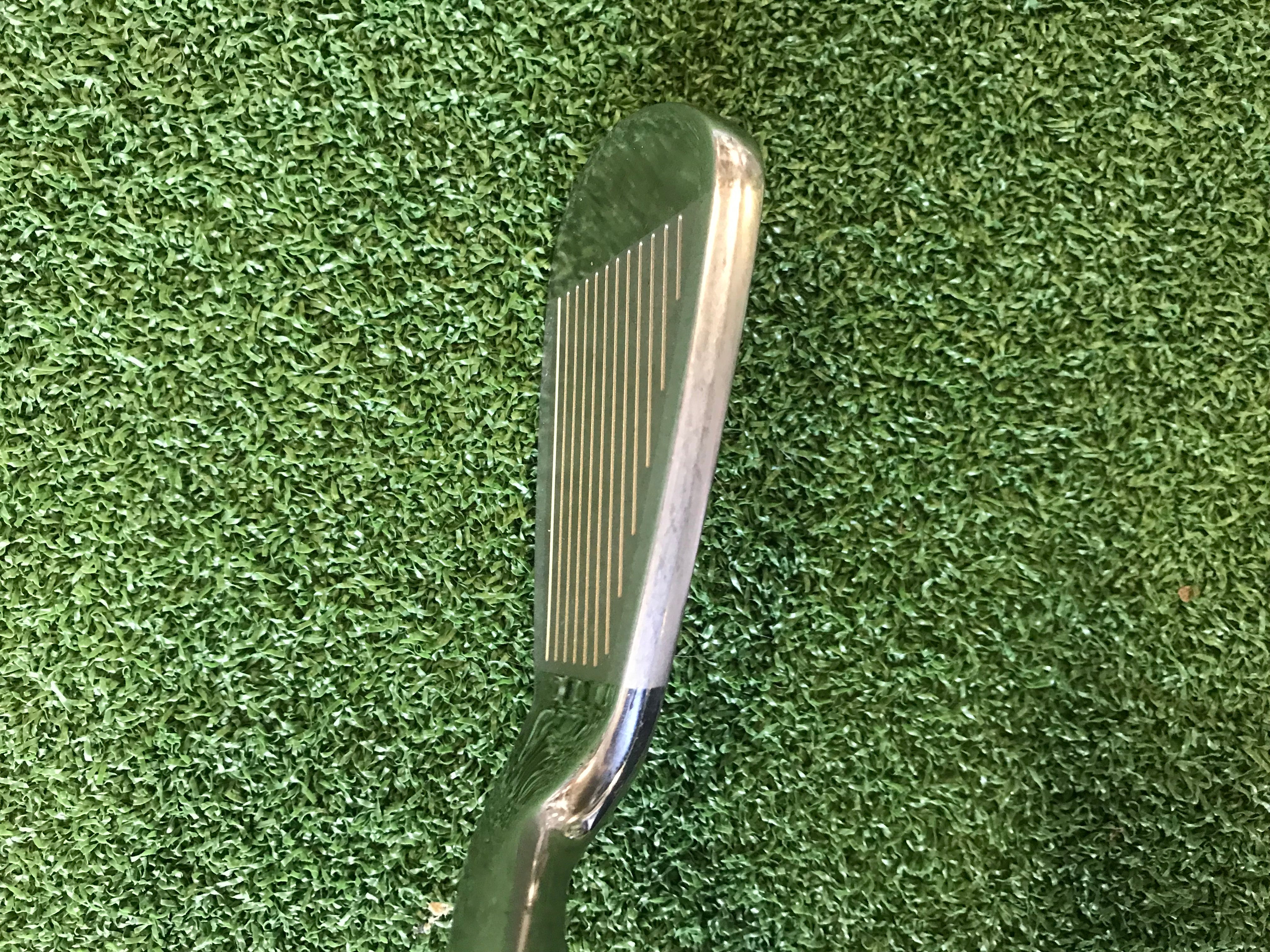 Bridgestone TourStage ViQ Iron Set 2006