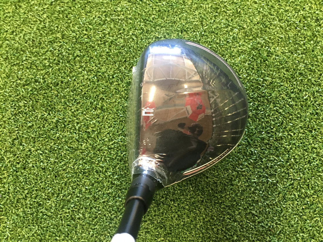 *New* Cobra King LTDx MAX  25.5° Ladies 7 Wood with Headcover