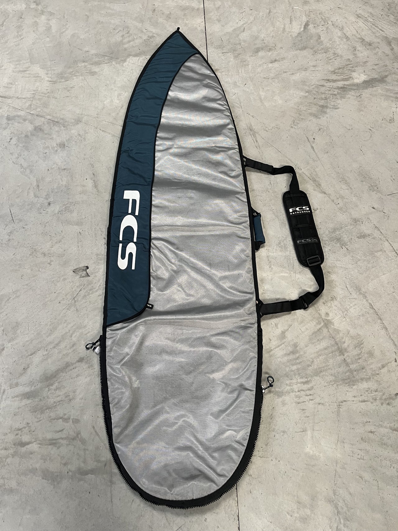 FCS 6'3 Surfboard Bag