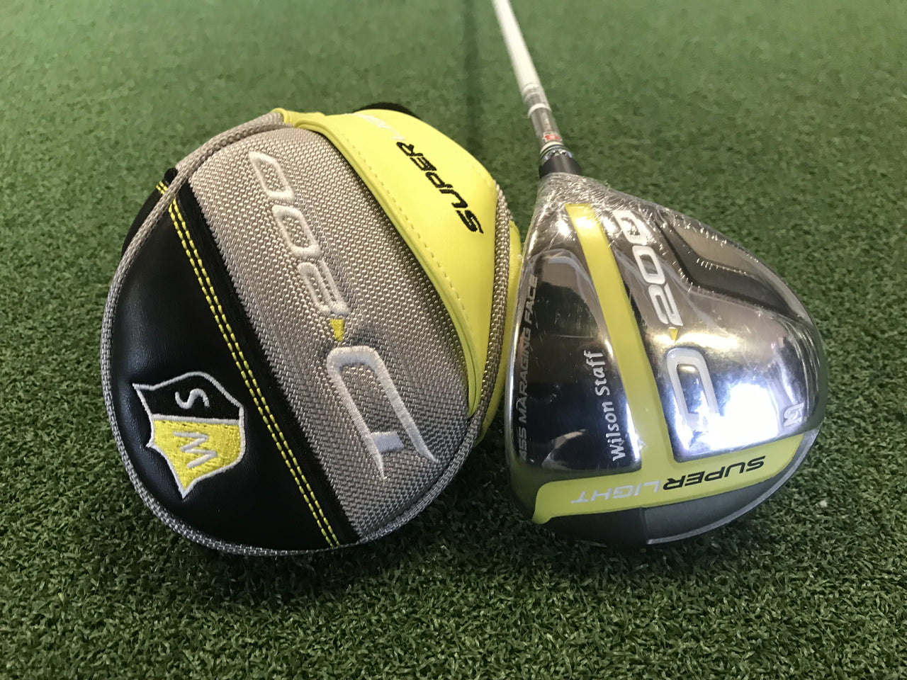 *New* Wilson Staff D200 SuperLight 15° Ladies 3 Wood