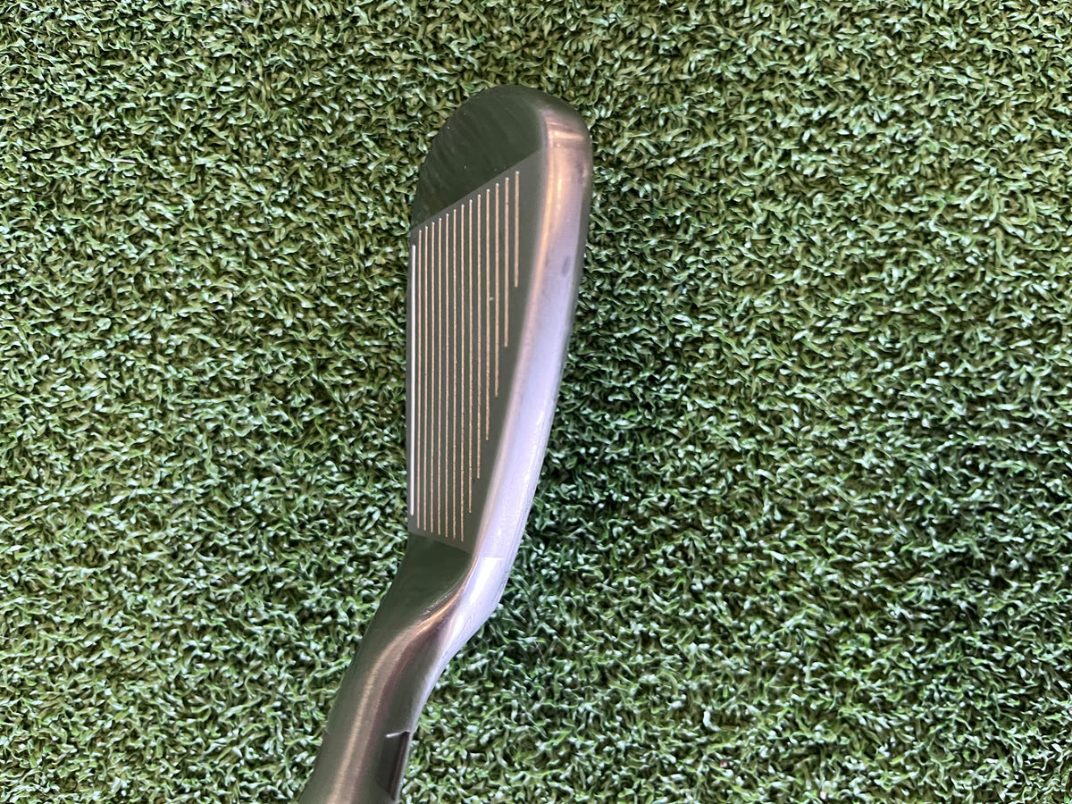 2021 TaylorMade Sim 2 Max OS 8 Iron