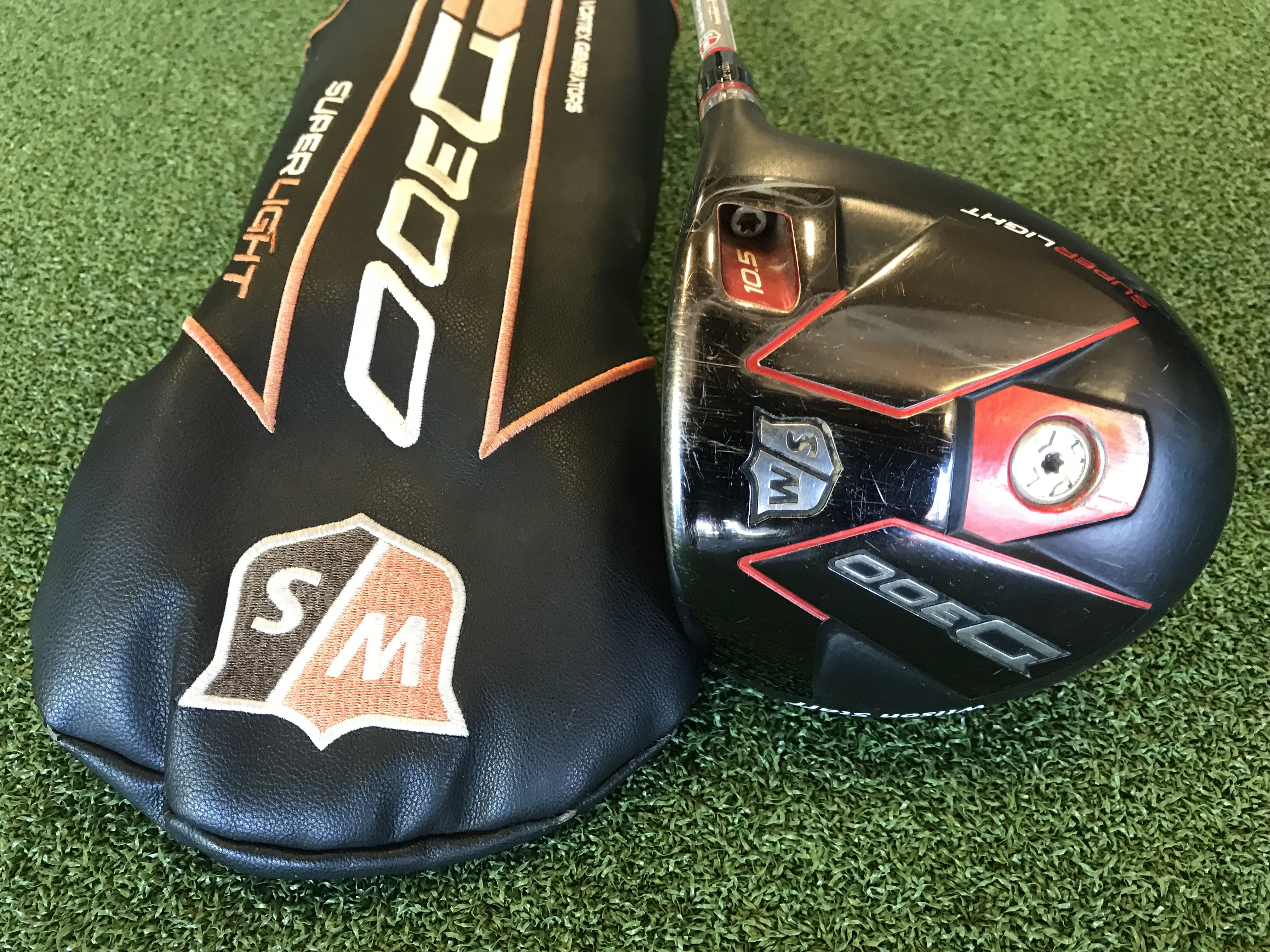 Wilson Staff D300 10.5° Driver With Headcover