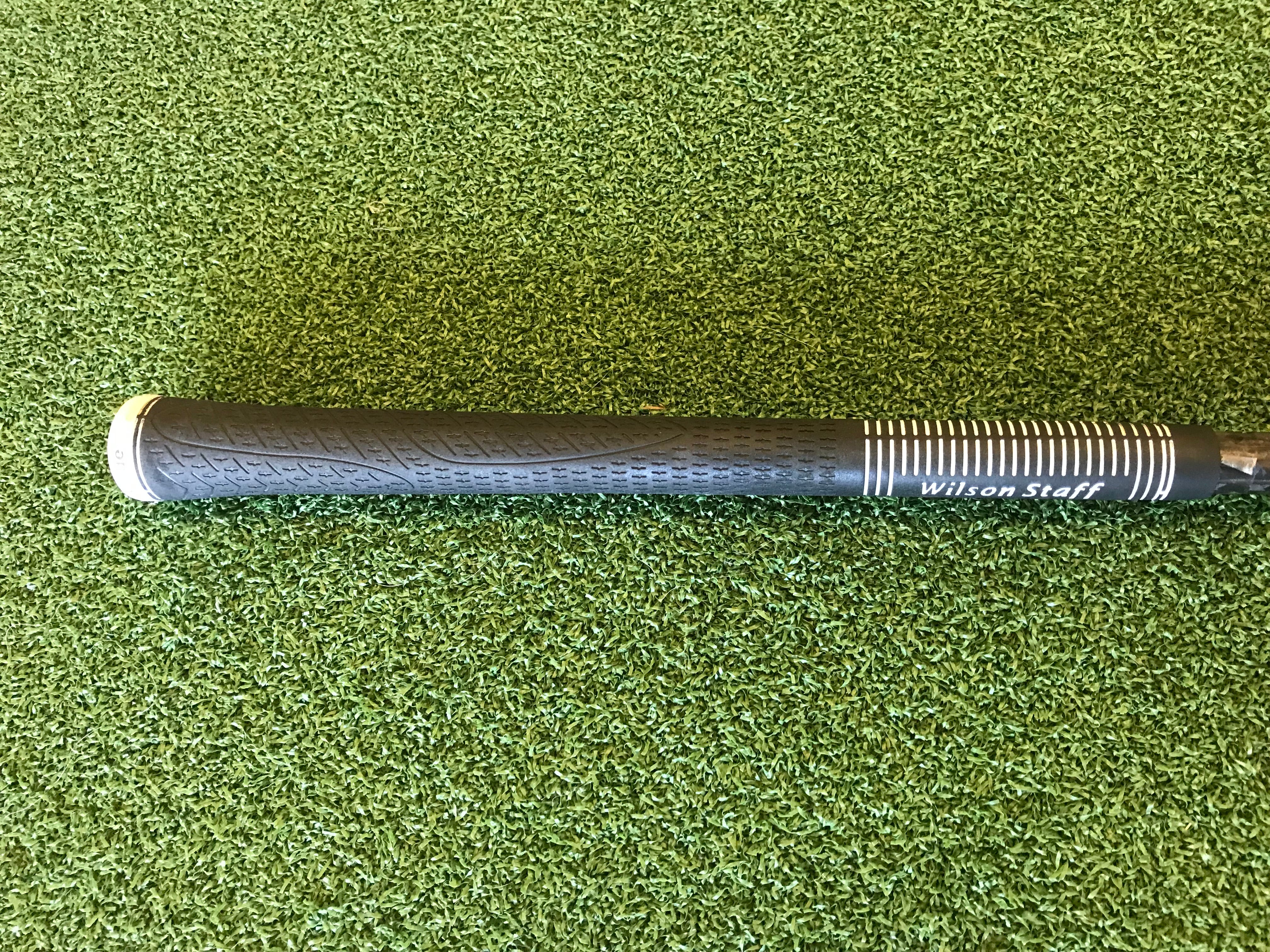 Wilson Staff D300 10.5° Driver With Headcover