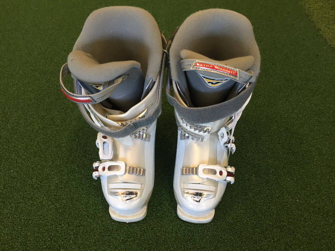 Nordica Cruise H30 22.5/23.5cm Junior/Womens Ski Boots