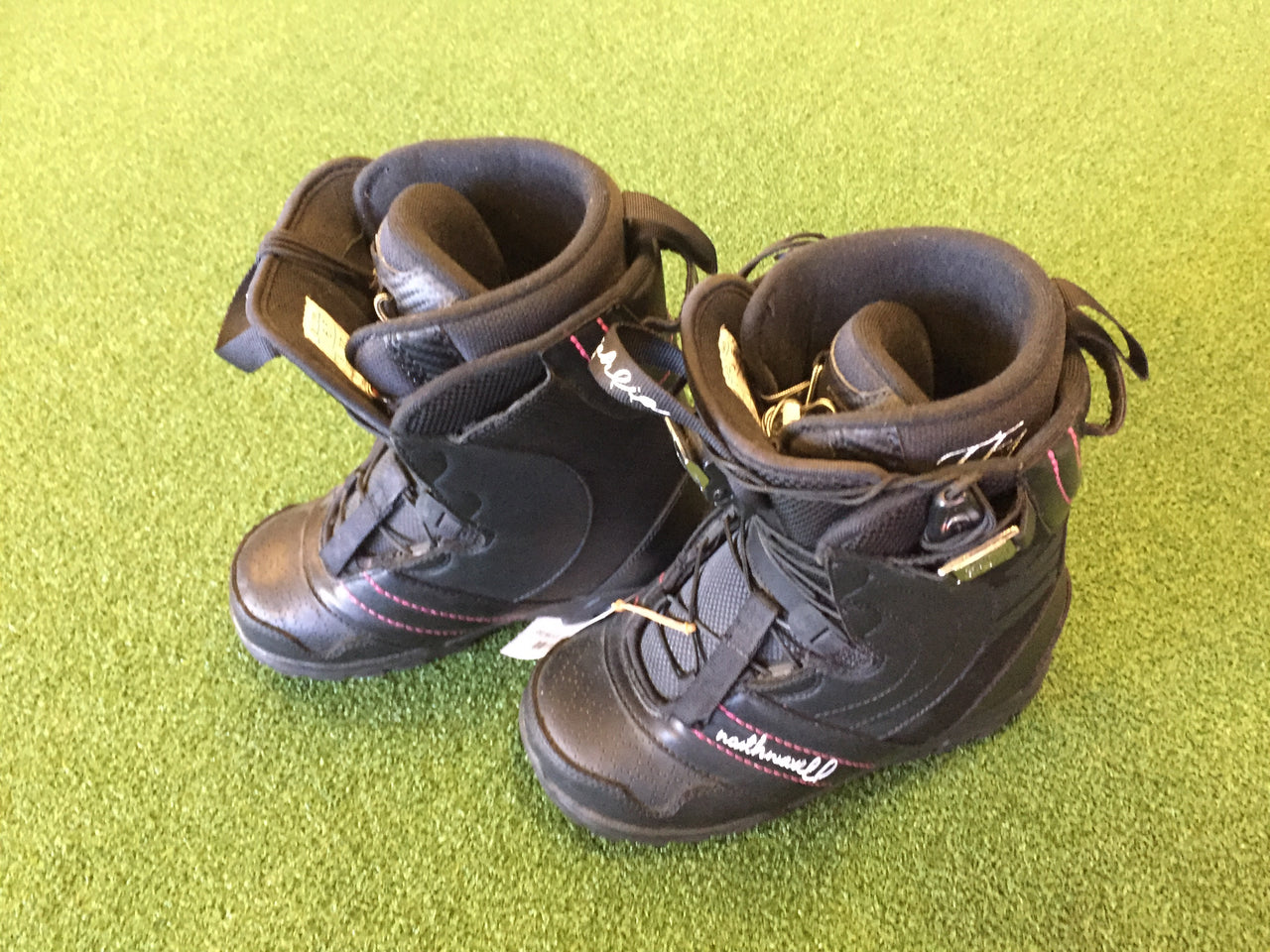 Northwave 23.5cm US6.5 Snowboard Boots with Speed Lacing