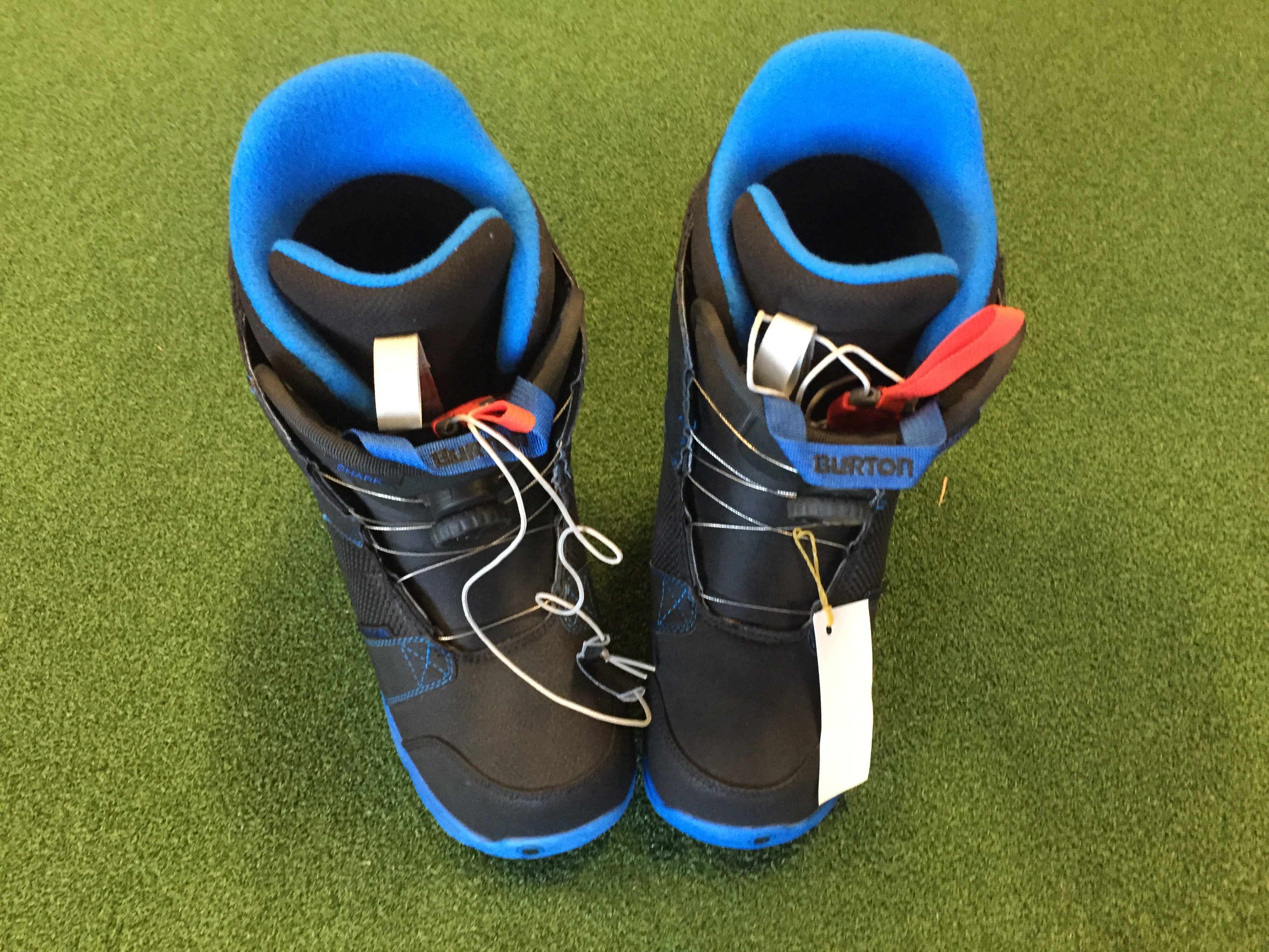 Burton Shark スノーボードブーツ 28cm Burton Shark Imprint 28cm US10 Snowboard Boots with BOA *Like New*
