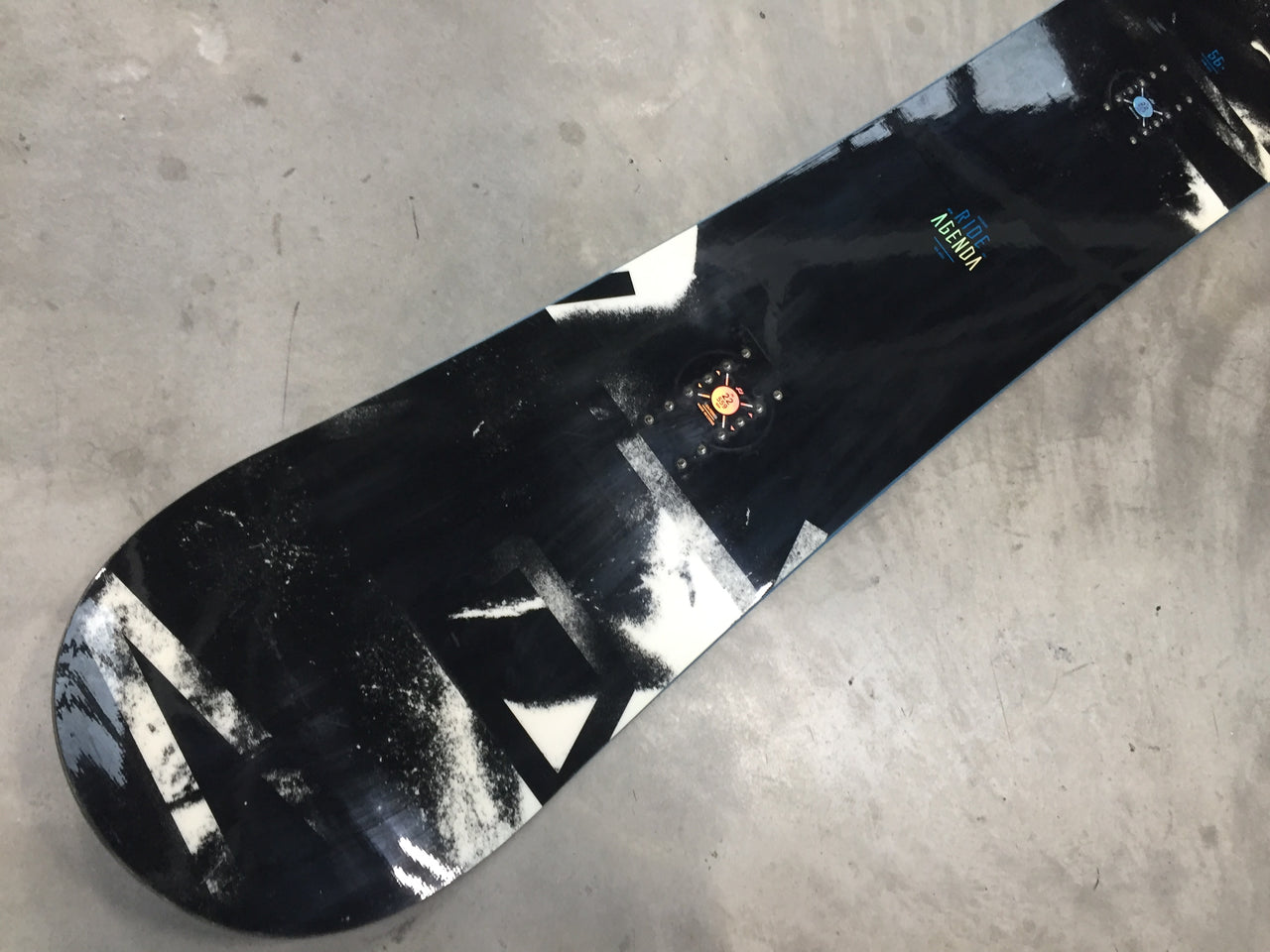 Ride Agenda 156cm Snowboard *Excellent Condition*