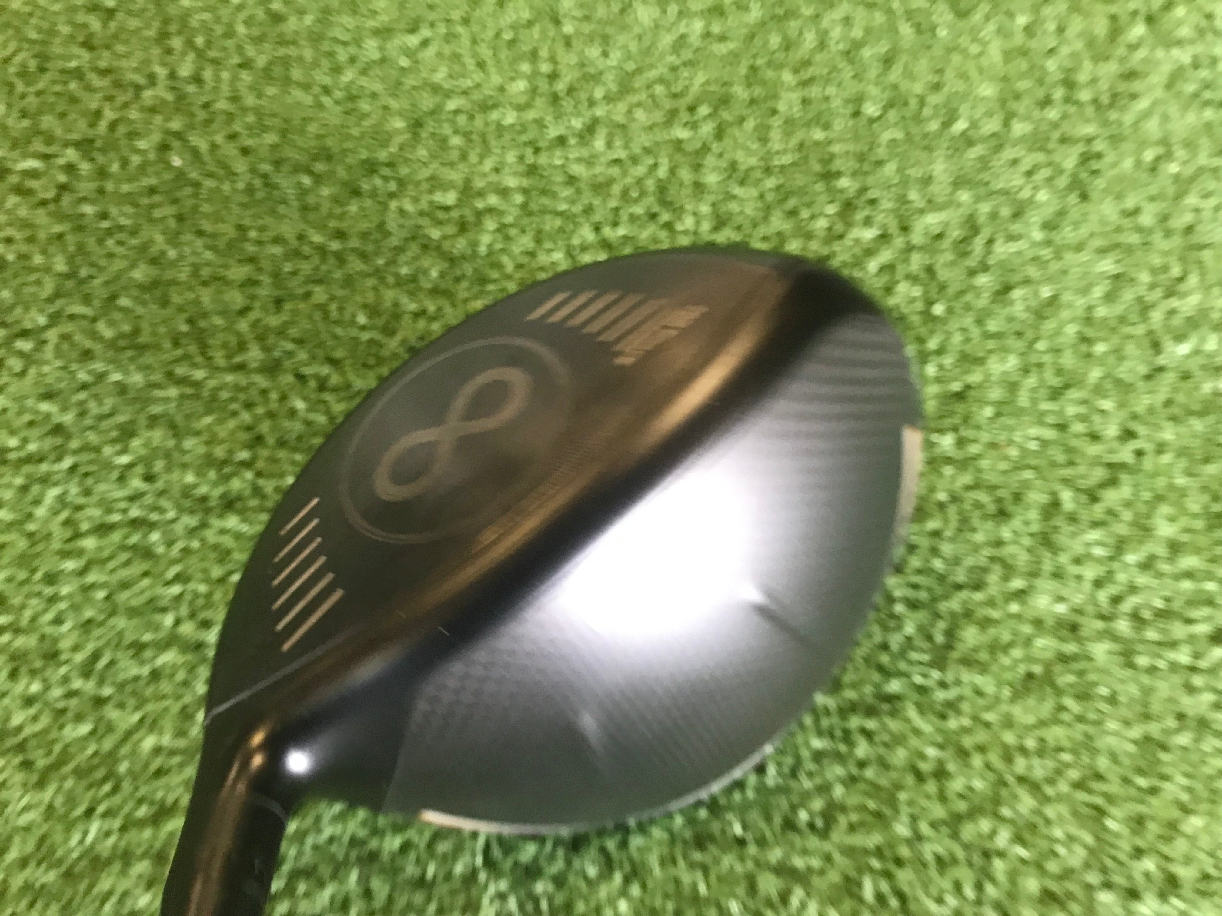2022 Cobra Ltdx 10.5° Driver With Headcover & Tool