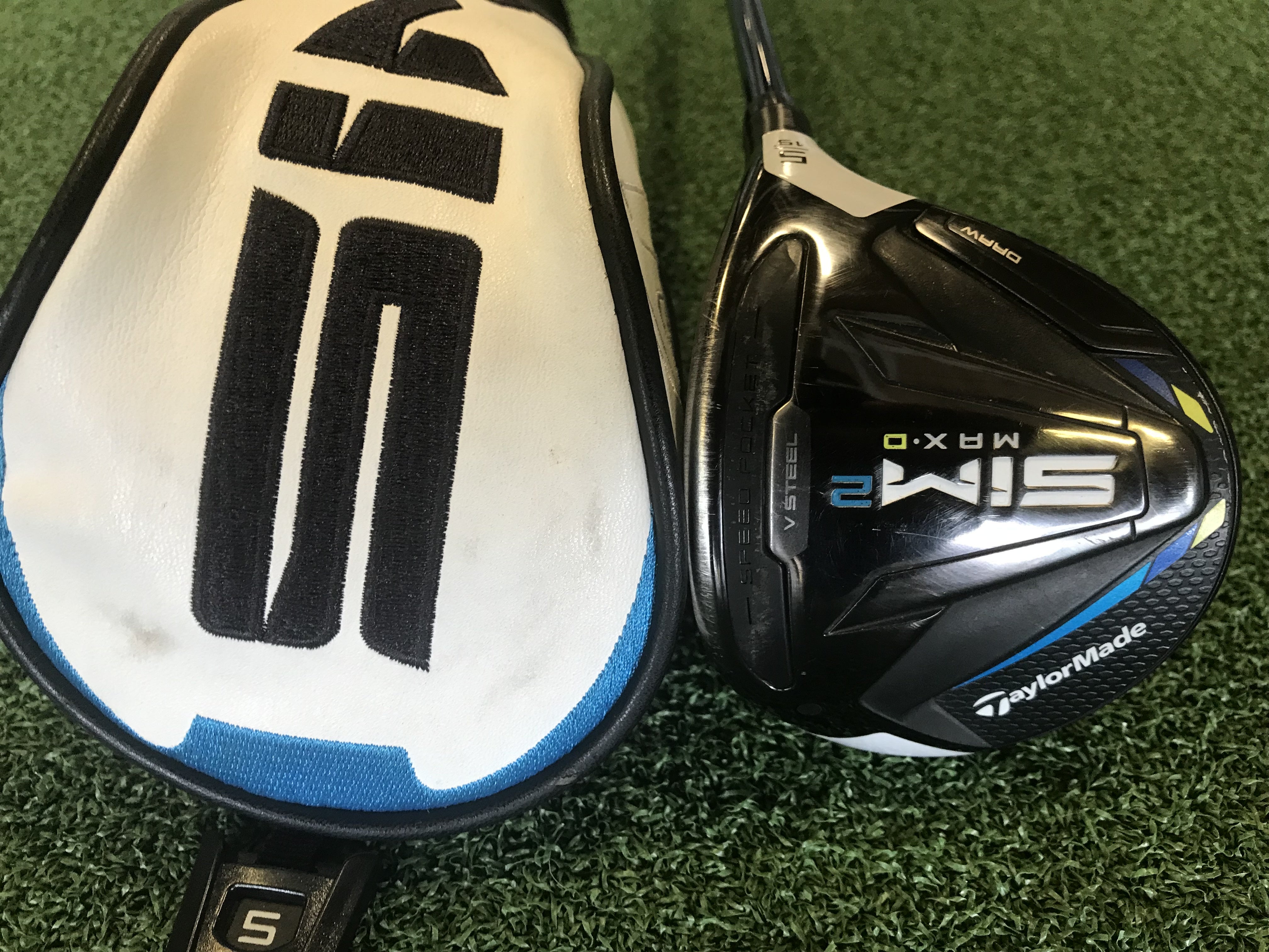 2021 TaylorMade Sim 2 Max D 19° 5 Wood With Headcover