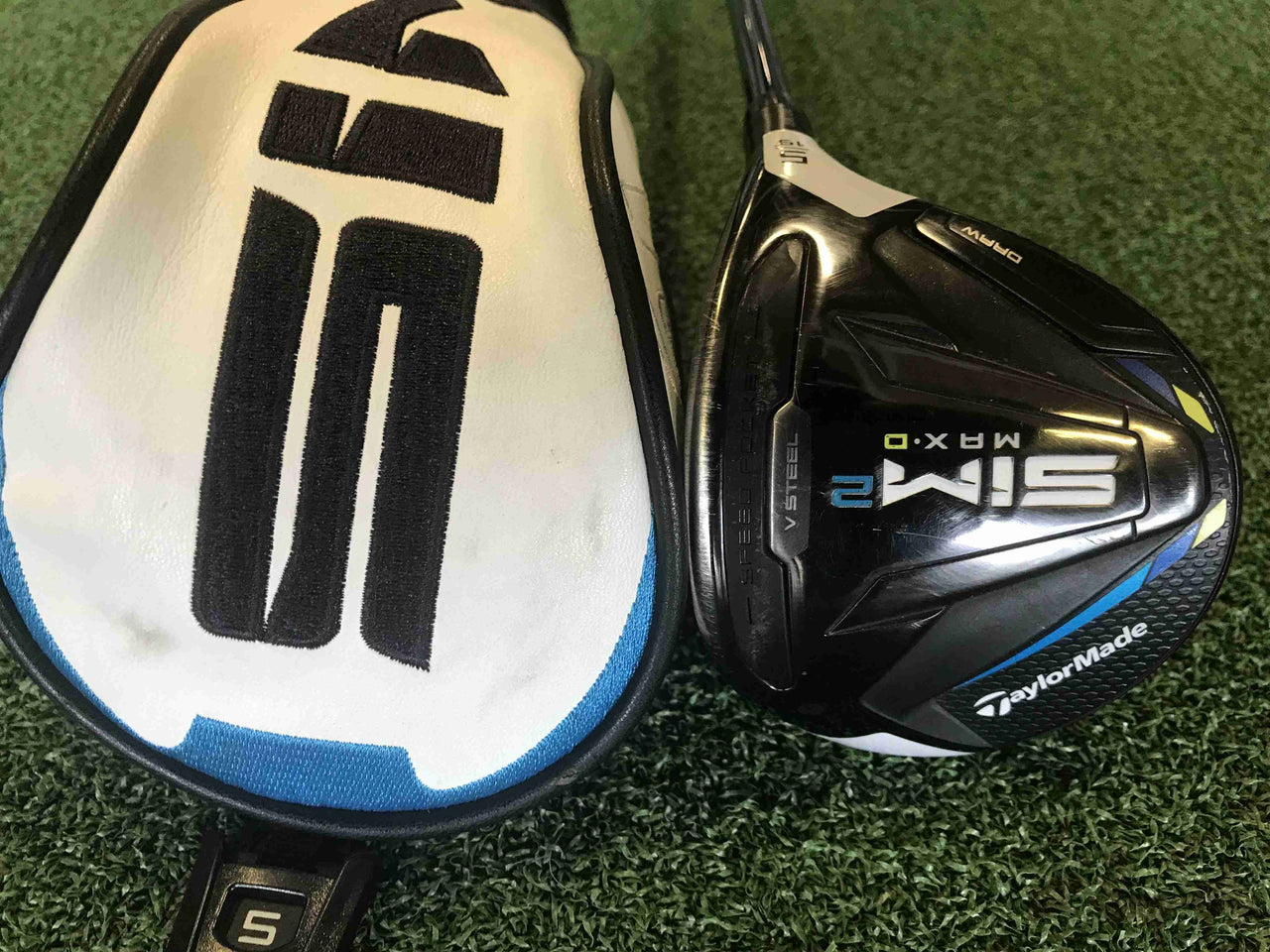 2021 TaylorMade Sim 2 Max D 19° 5 Wood With Headcover