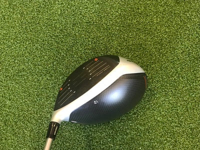 TaylorMade M5 9° Driver With Headcover