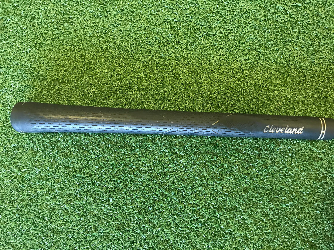 Cleveland Launcher 460 9.5° Left Handed Driver With Headcover *Dent in Toe*