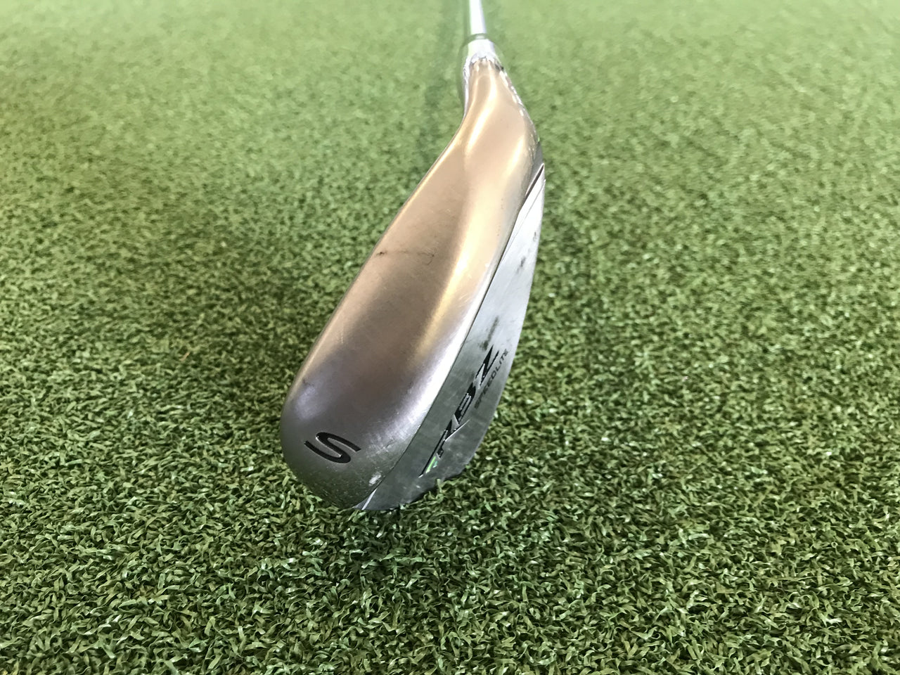 TaylorMade RBZ SpeedLite Sand Wedge 55° Bounce- 12° Dexterity- R/H Flex- Regular Condition- 7.5 S/N- 107VT170X7 Shaft- Steel Grip- TaylorMade