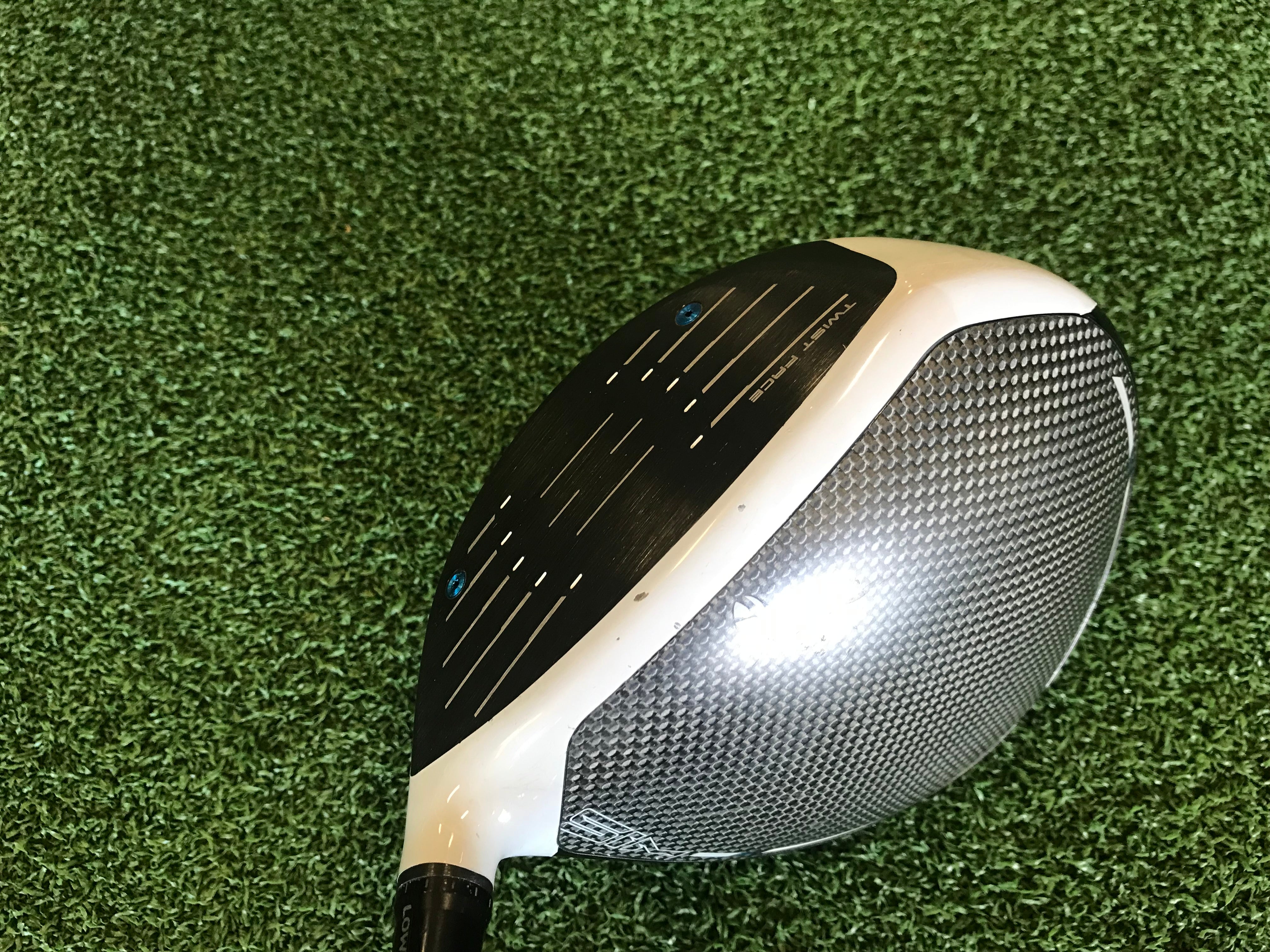 Discover TaylorMade SIM 9° Driver R/H Stiff Flex | Speed & Accuracy