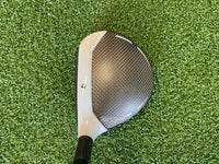 TaylorMade Sim Max 18° Ladies 5 Wood With Headcover