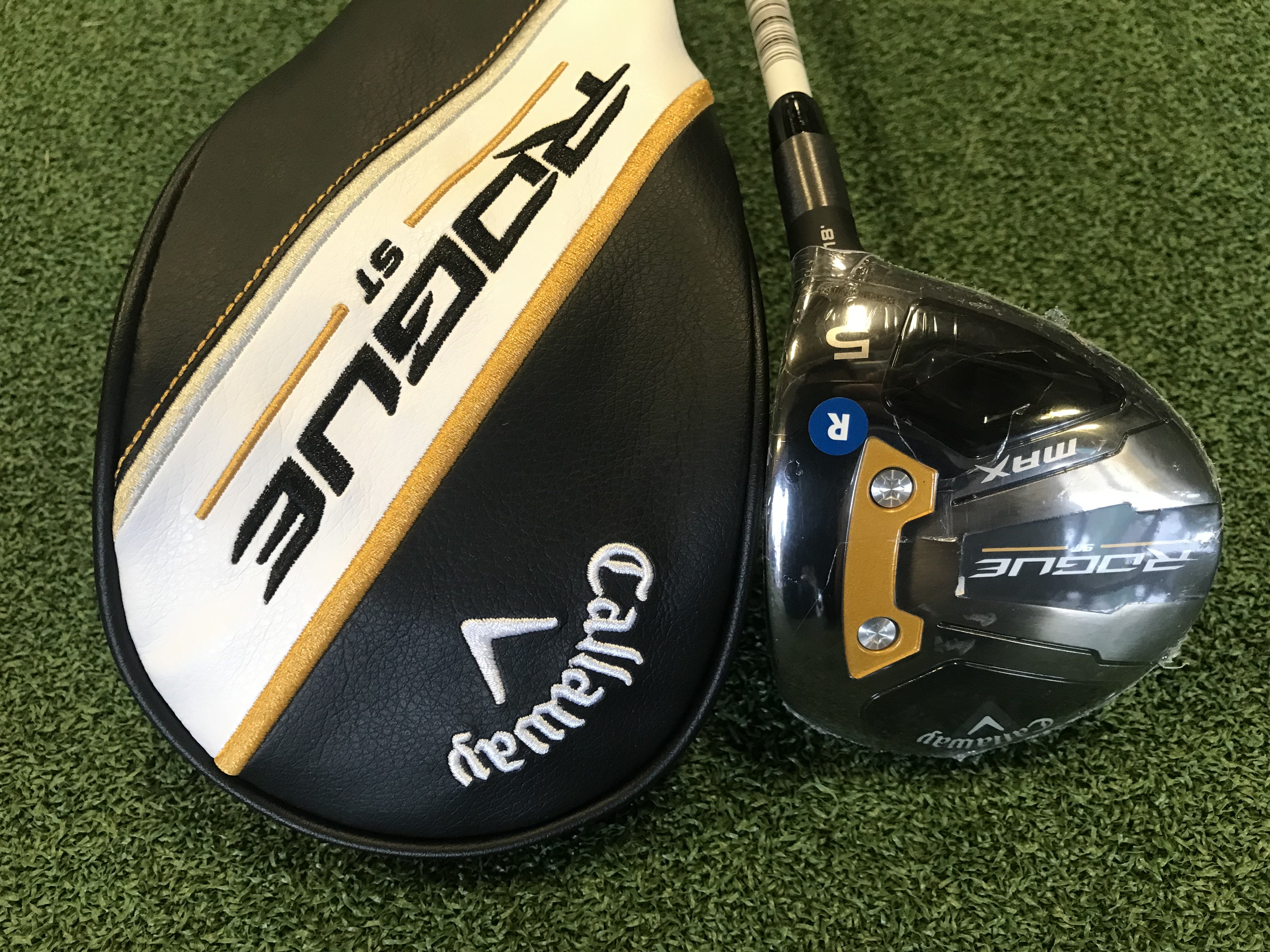 *New* Callaway Rogue ST Max 18° 5 Wood with Headover Dexterity- R/H Flex- Regular Length- 42.5” Condition- 10 S/N- E25101E1014 Shaft- Mitsubishi Tensei CR Series 60 Grip- Callaway