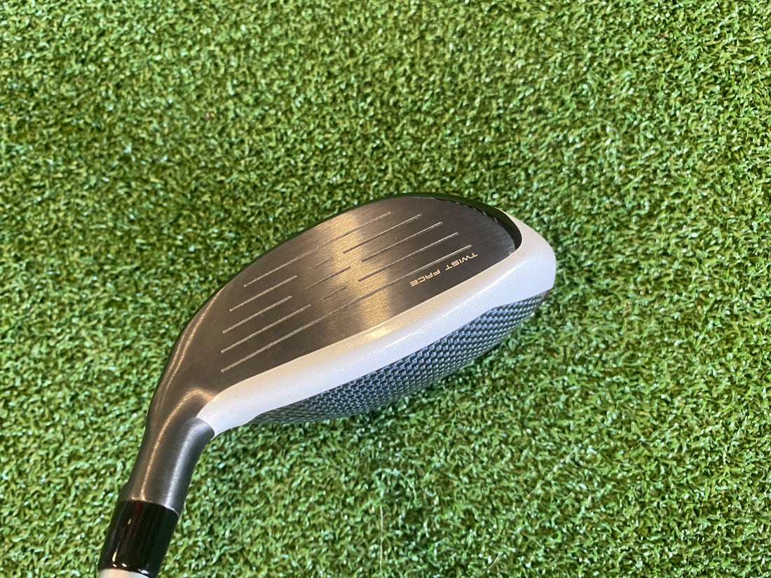 TaylorMade Sim Gloire 21° 4 Hybrid *Excellent Condition*