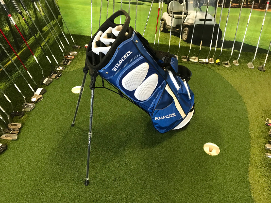 *New* Kentucky Wildcats 14-Way Stand Bag *No Rain Cover* *Small Tear in Shoulder Strap*