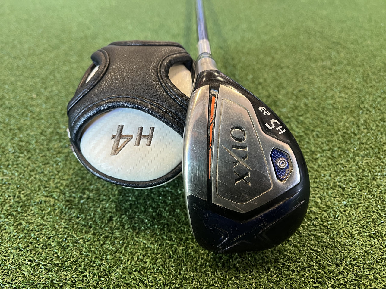 2018 XXIO MP1000 23° 5 Hybrid With Headcover