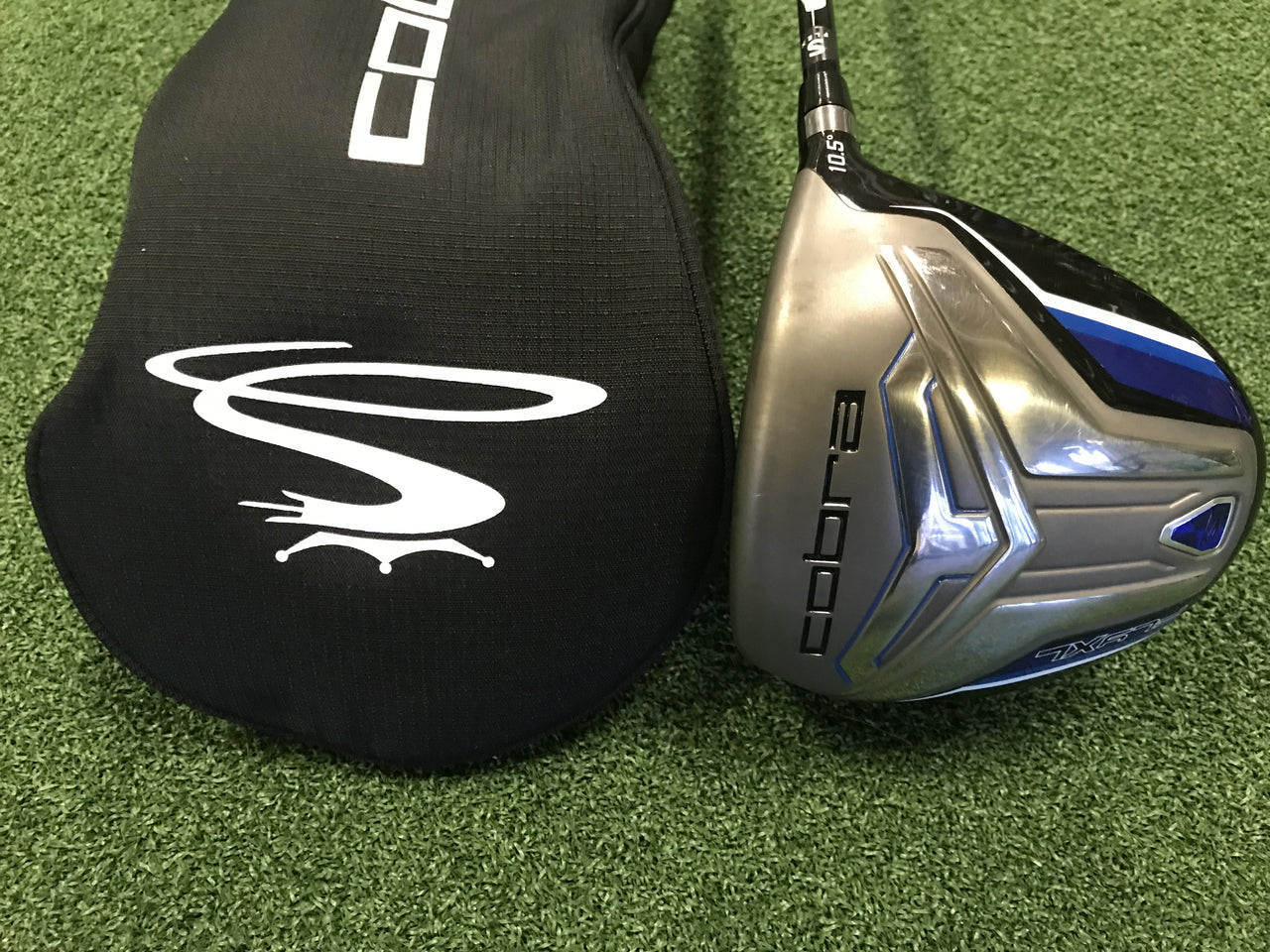 Cobra Fly XL 10.5° Driver with Headcover *Excellent Condition*