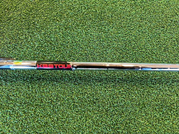 2011 Titleist 910H 21° 4 Hybrid Dexterity- R/H Flex- Stiff Length- 39.5" Condition- 7.5 S/N- S1110260 Shaft- KSB Tour Grip- Titleist