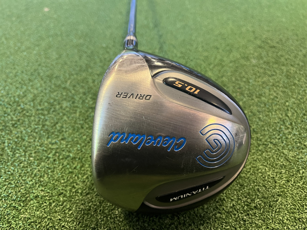 Cleveland 10.5° Driver *Slight Dent in Heel of Head*