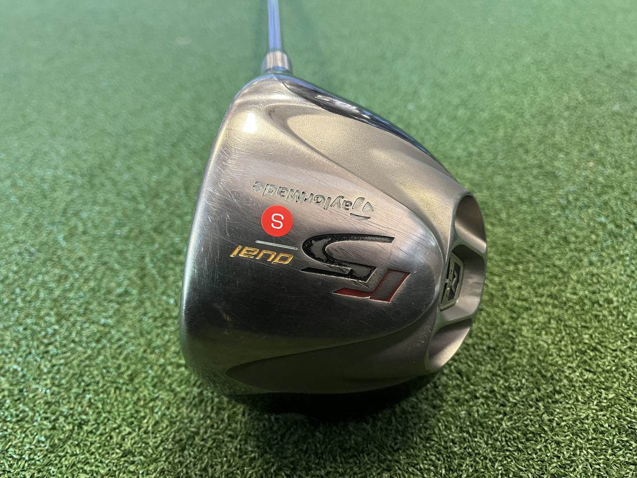 2005 TaylorMade r5 Dual 10.5° Driver