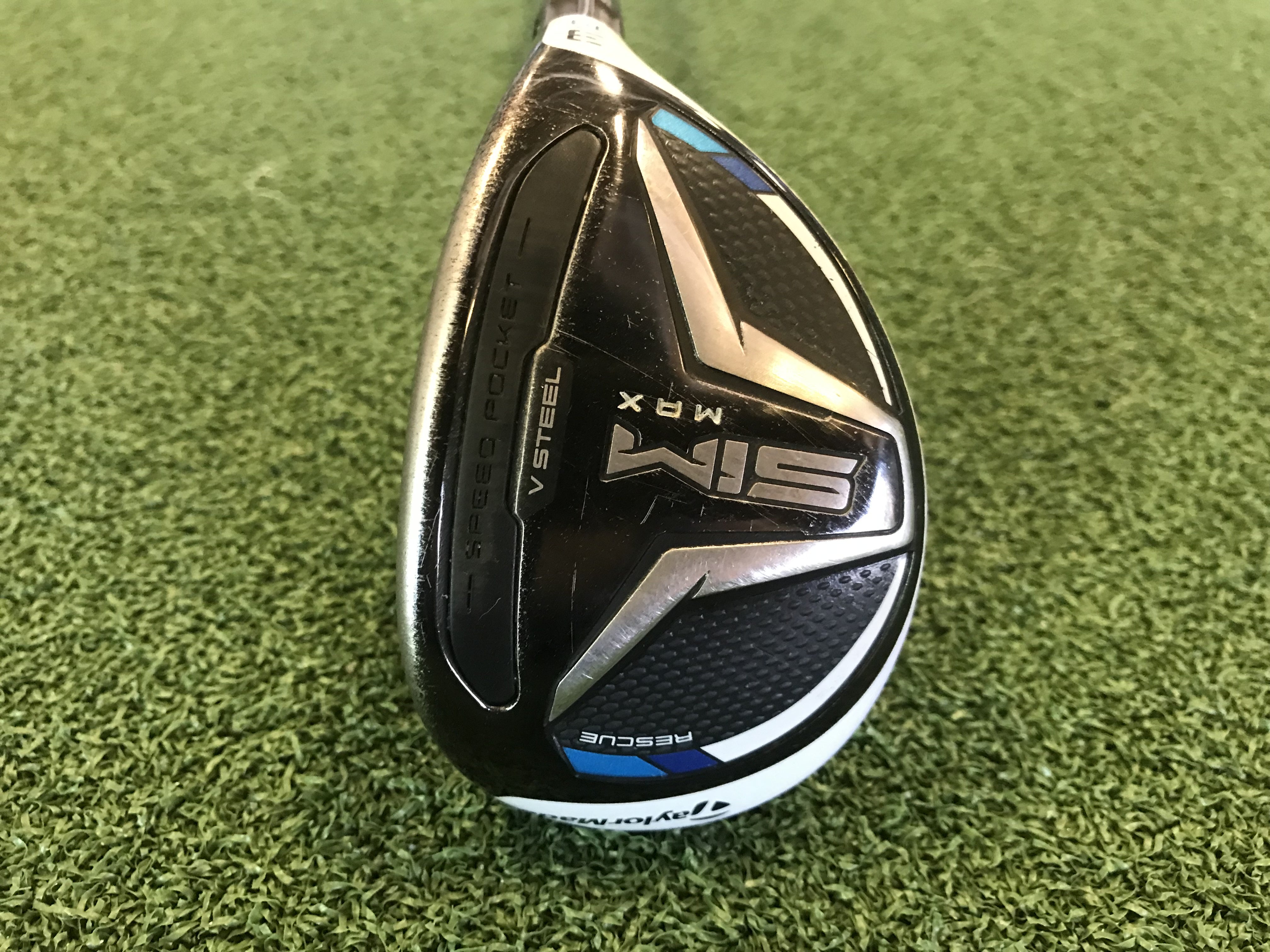 TaylorMade SIM Max 3 Hybrid for Versatile Play