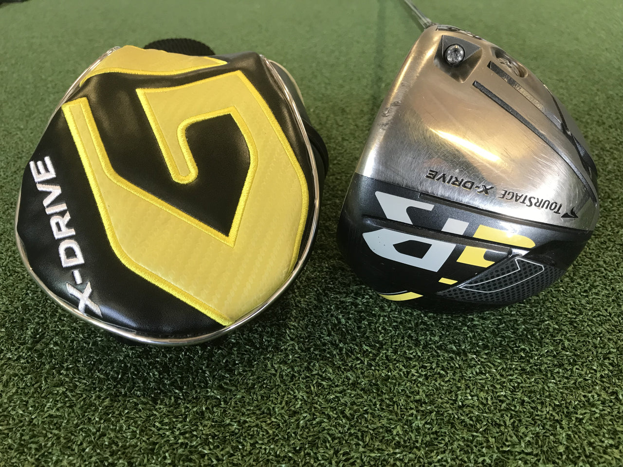 Tour Stage X-Drive 9.5° Driver With Headcover